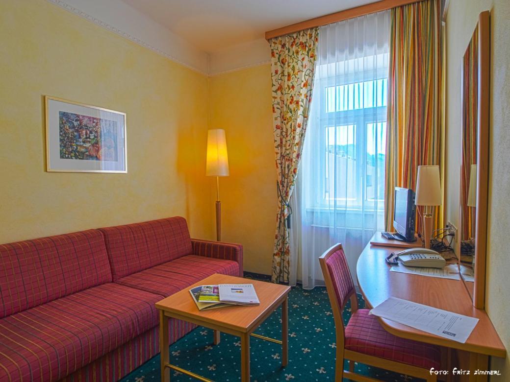 Hotel Drei Hasen Mariazell Pokoj fotografie