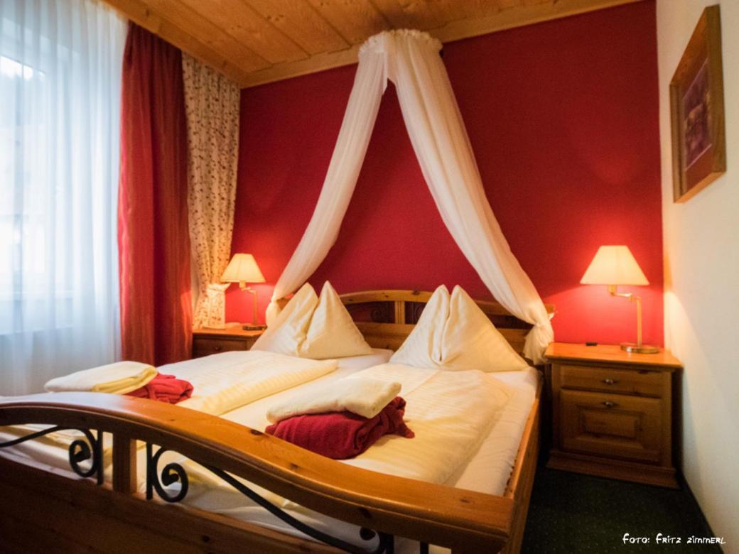 Hotel Drei Hasen Mariazell Pokoj fotografie